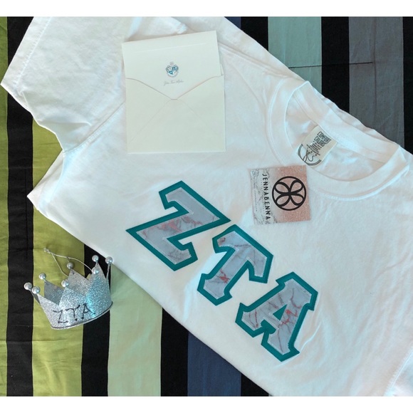 Comfort Colors Tops - ❄️ COMFORT COLORS Zeta Tau Alpha Letters